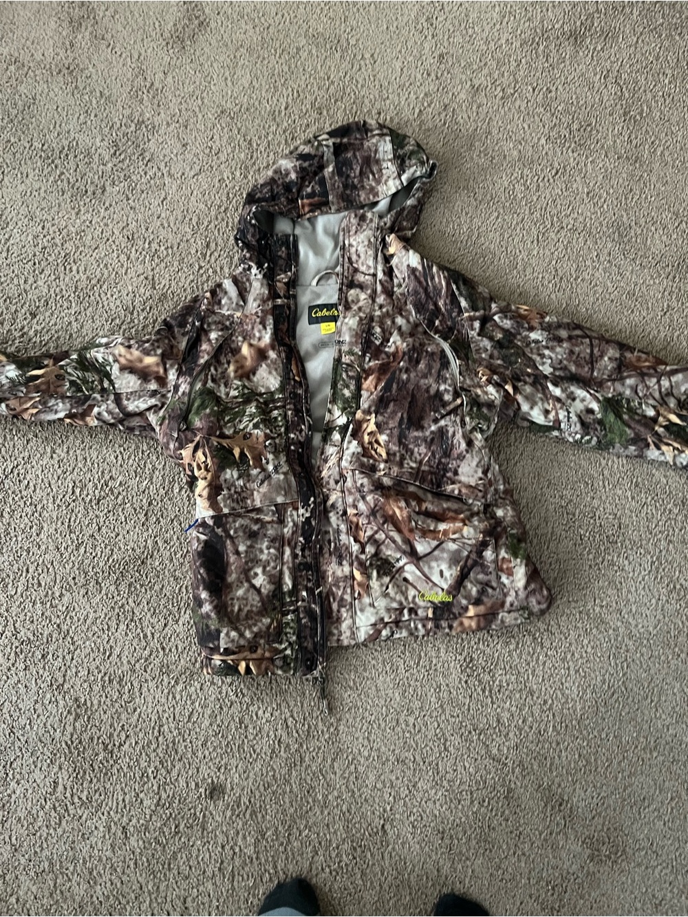 Cabela's unisex Camo Hooded coat large